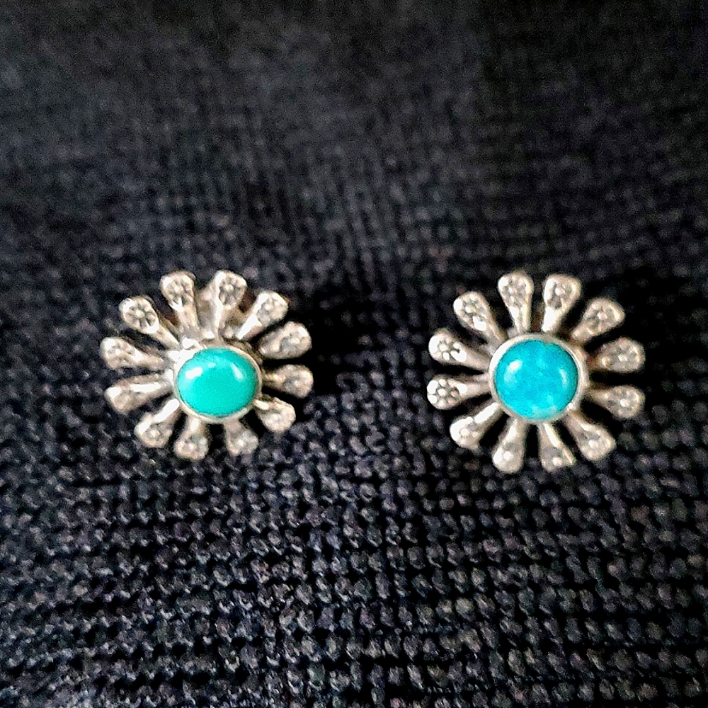 Vintage Sterling Silver Sunburst Turquoise Cabochon Pierced Earrings